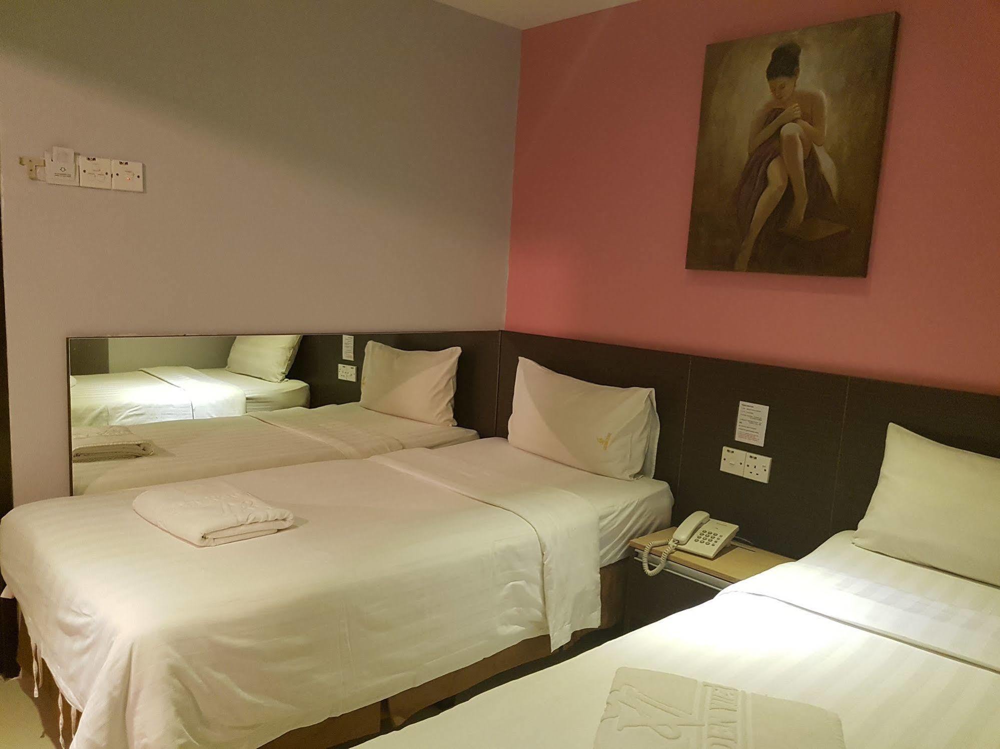 Jin Hotel Пухонг Екстериор снимка